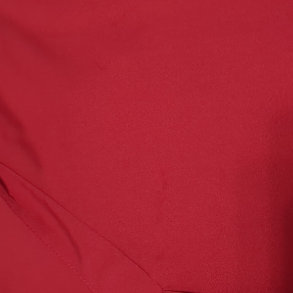 Red vneck blouse - Picture 8 of 10